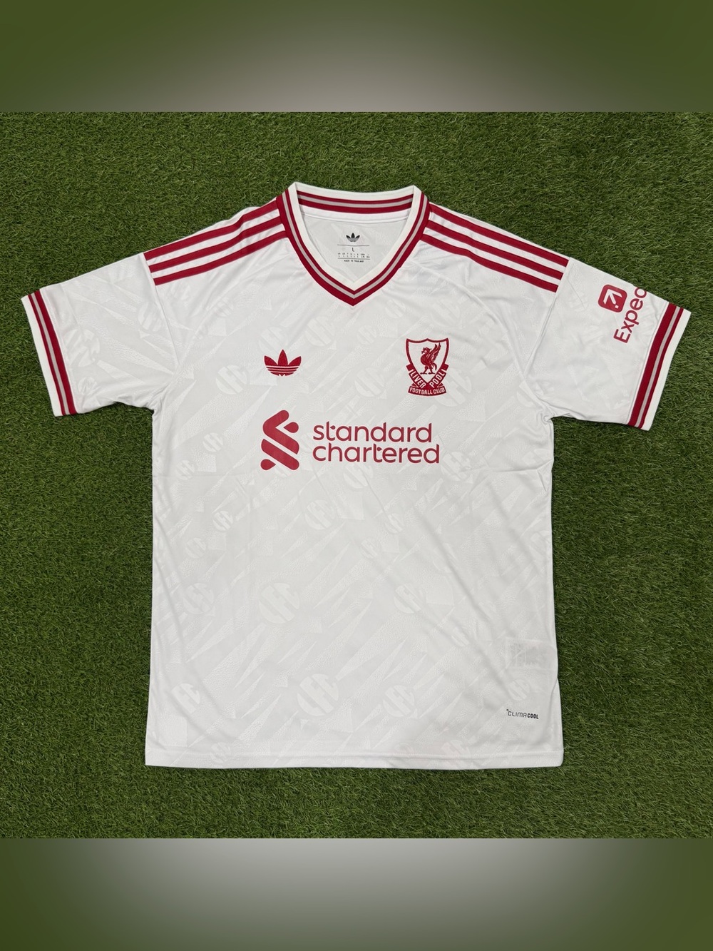 Liverpool 2026/27 away shirt
